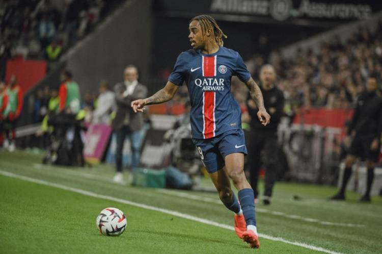 记者：利物浦等队有意巴尔科拉，巴黎要价1亿欧且要球员要求离队