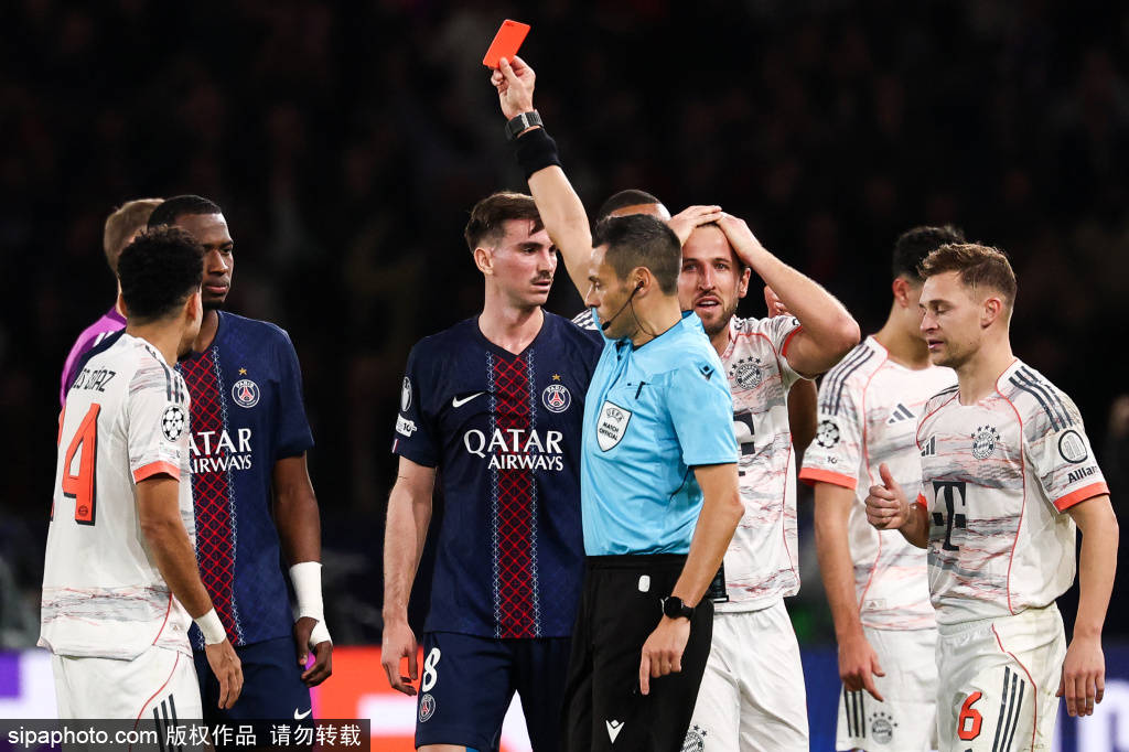 梅西归来！巴黎圣日耳曼如何通过战术调整重燃冠军希望？